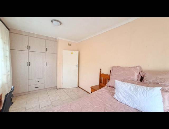 5 BEDROOM PROPERTY TO RENT IN DOONSIDE